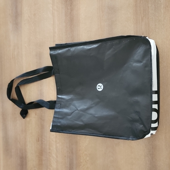 lululemon athletica Handbags - Lululemon Limited Edition Reusable Large Tote Carryall Bag